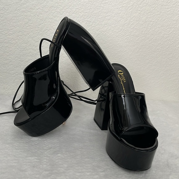 Black Platform shoes size 6 1/2 women’s - Picture 3 of 8